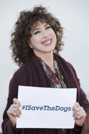 "Impronte di Gioia". Partita la nuova campagna di Save The Dogs