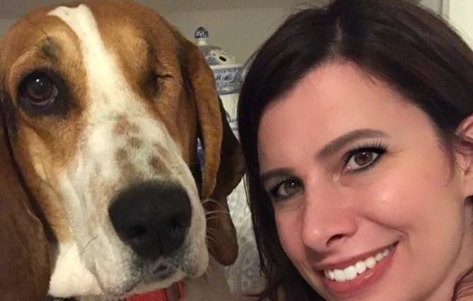 Beagle fiuta un tumore sul naso della padrona e le salva la vita